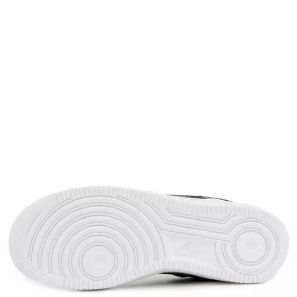 NIKE AIR FORCE ONE AF1 BLACK WHITE SILVER BQ7042 - Picture 6 of 12